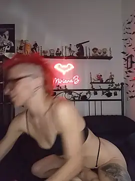 MirianaB webcam