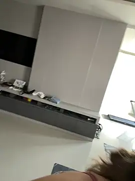Nura_n_Sarah webcam