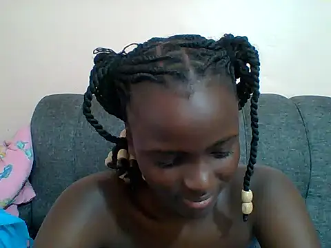 Beauty-Glam live cam on StripChat