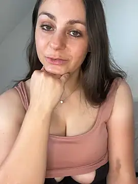 Loella-Rose live sex cam