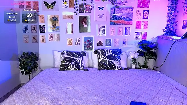 MiaBecky live webcam show