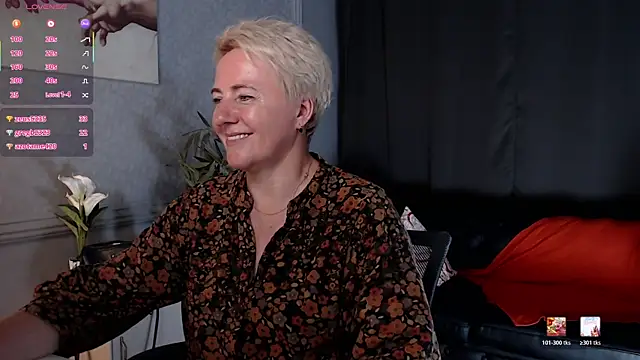 Nika_Smit webcam