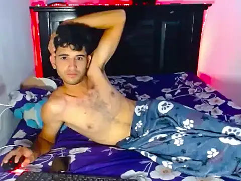 abrahaam25 webcam