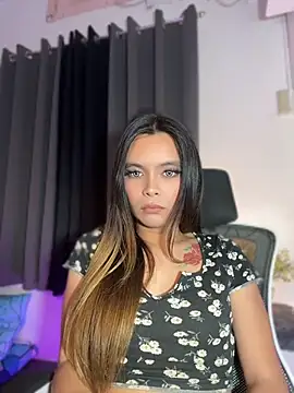 MajesticKitana webcam