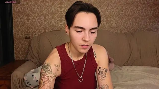 Lilihere_ webcam