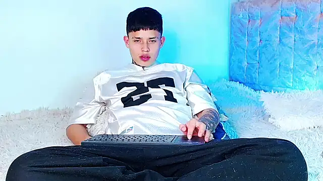 _justinmoon2 webcam