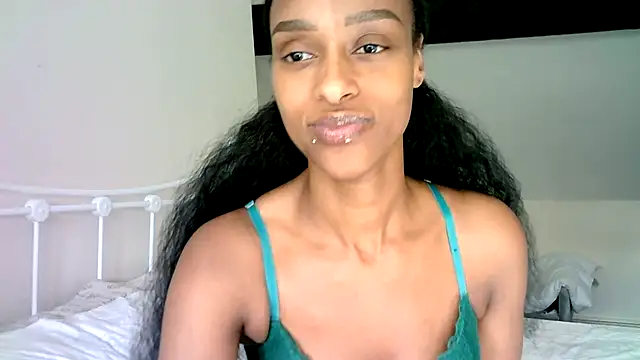 Hazel_Dollxx
