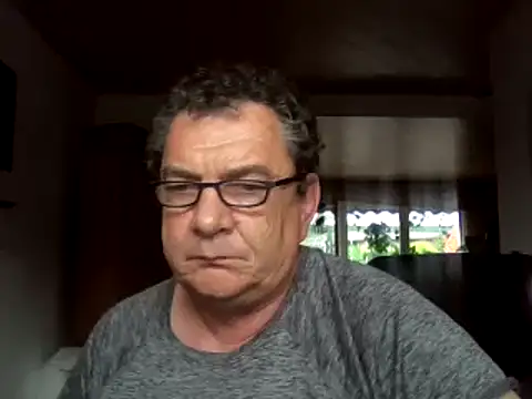 Nobbie444 live webcam show
