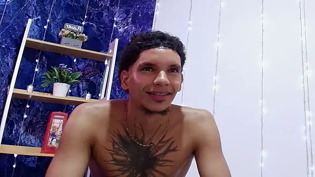 kai_storm77 webcam