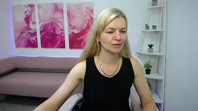 melissatyler - MelissaTyler's free webcam - UK Sex Cams