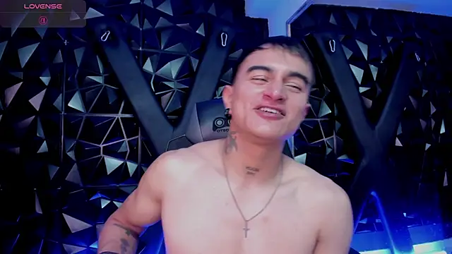 LiamDeeps webcam
