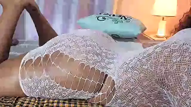 hornyafricang live cam on StripChat