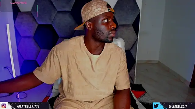 Latrellx7 webcam
