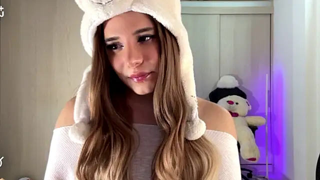 Isa_Pallmer webcam