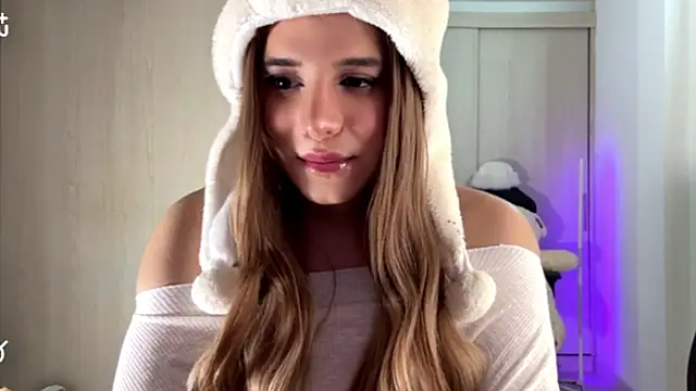 Isa_Pallmer webcam