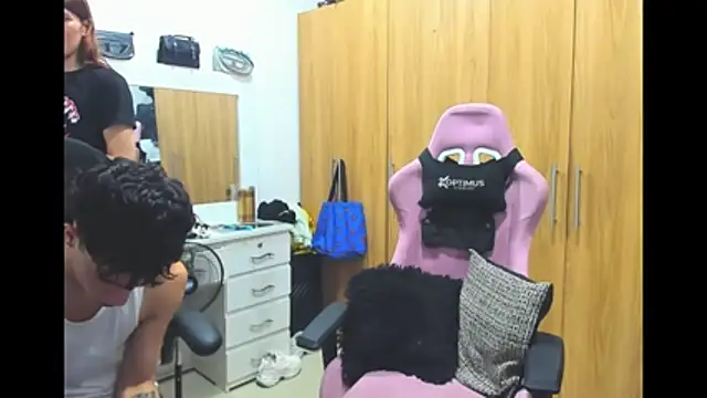 Pride_couple webcam
