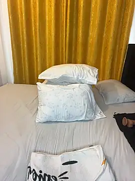 Honeylust26 webcam
