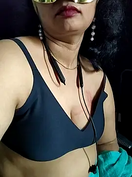 sesiteluguammayi live cam on StripChat