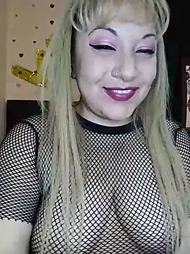 Venuss_Milf live cam on StripChat