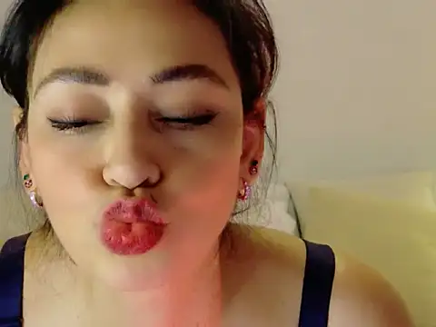 Totyy_Montes webcam