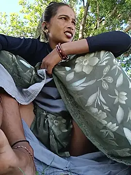 Sexy_Divya1 webcam