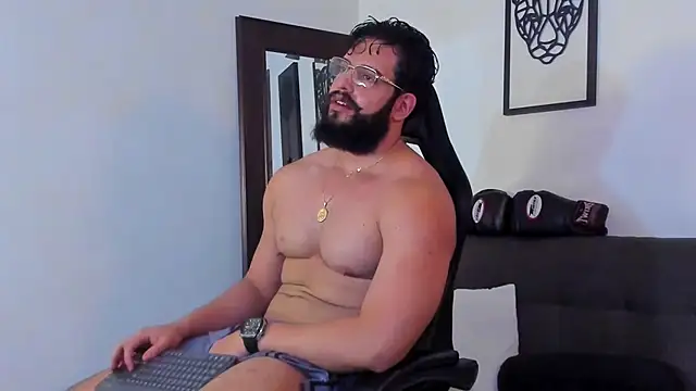 justin_kingx7 - Justin_kingX7's free webcam - UK Sex Cams