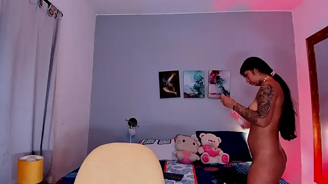 KimTaylorW webcam
