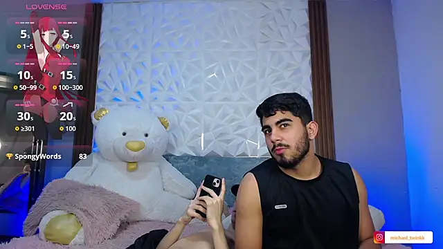 Michael_and_twinkk webcam