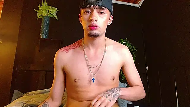 steev_adams webcam