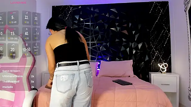 AnaiaClarck
