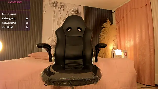 KetziaDoll_ live webcam