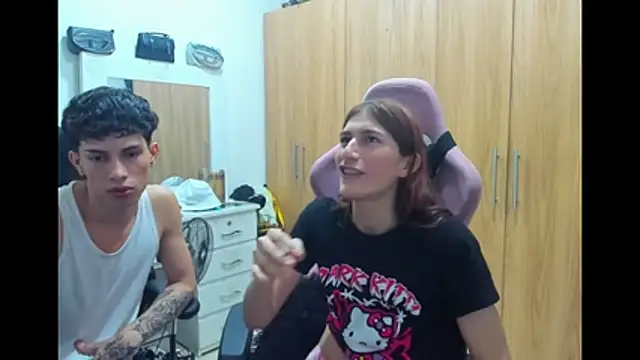 Pride_couple webcam
