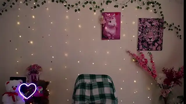 Amanda_Bright_ live cam on StripChat