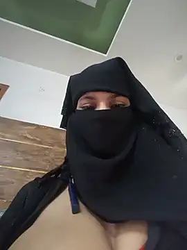 Aafreen_36 webcam