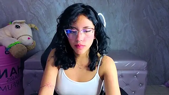 zoe_ch_ webcam