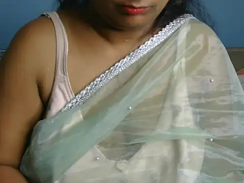 curvy-bhabi live cam on StripChat