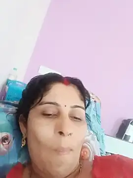 Hot_ree85 webcam