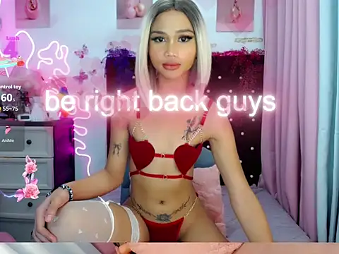 creamy_spot69 (T teen) - buzz me here and make me cum here daddy