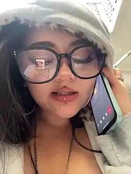 lya_nekko_ webcam