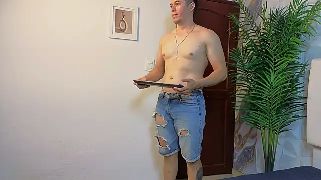 mily_and_mateo webcam