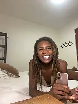 brookebritain webcam