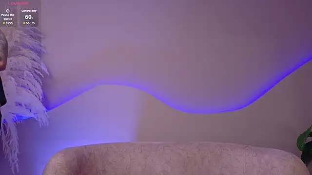 petesevans (Ask my age) - Cumshow:wanker::devil: toy on