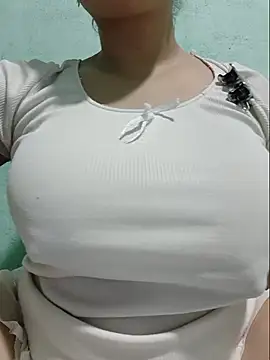 Shine_Mai webcam