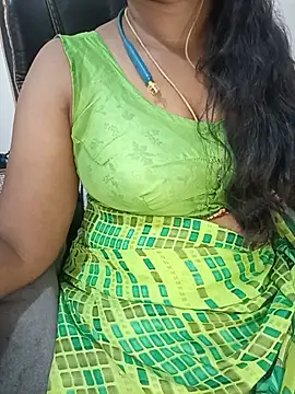 Tamil-hotwife webcam