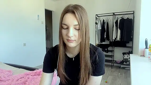 JuleCawood live cam on StripChat