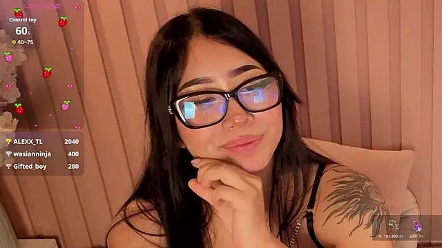 emely_moon_ webcam