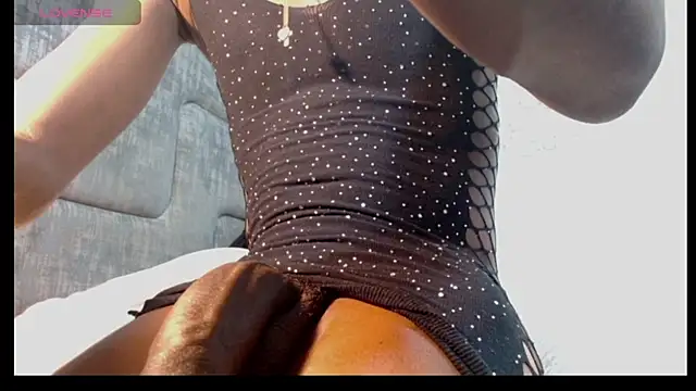 Modelo: blackxsexhorny