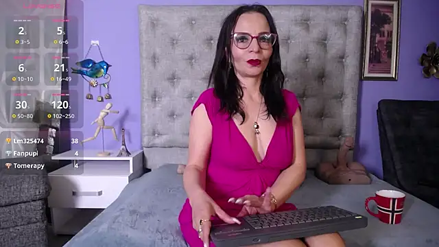 Miss_ellien live cam on StripChat