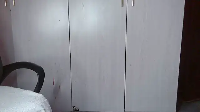 Creepy_Sexy webcam