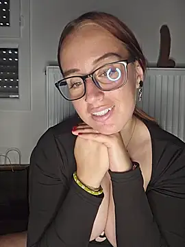 Lindsay_00off webcam